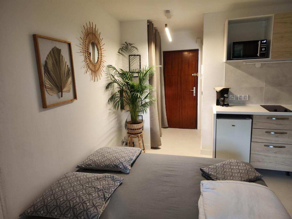 Studio Cannes Marina Мандельё-ла-Напуль Экстерьер фото